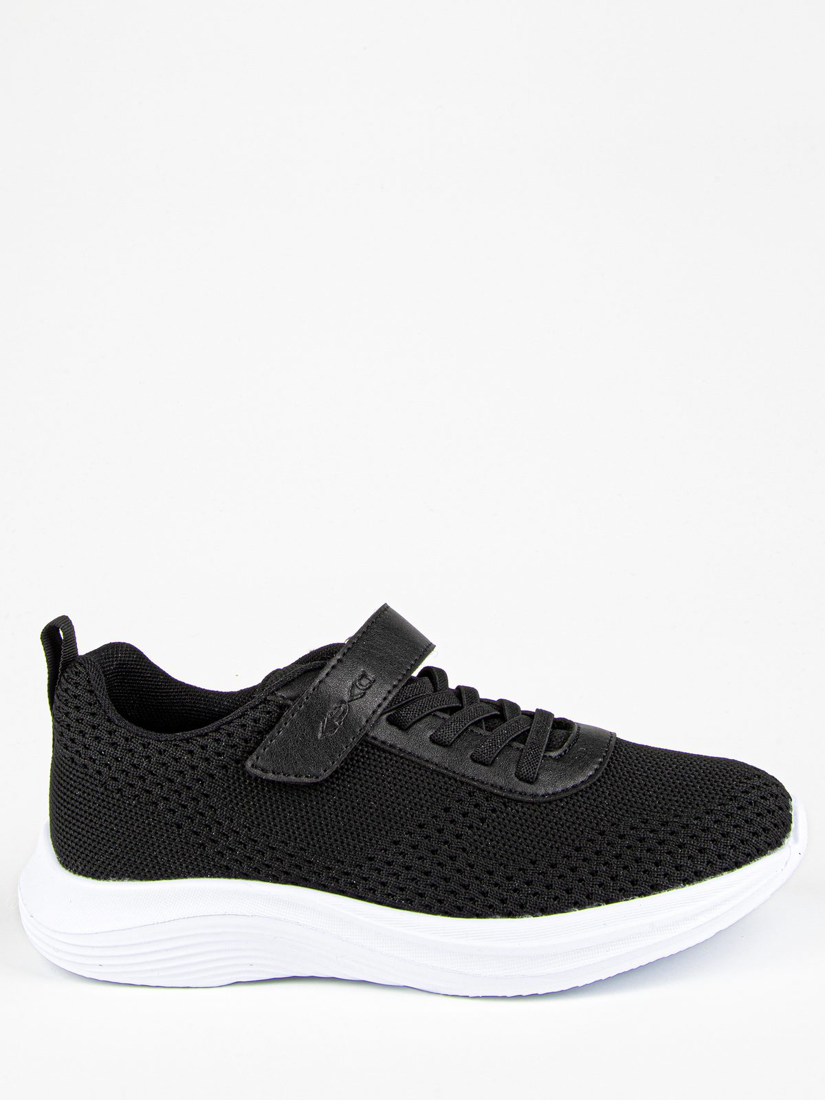 Кроссовки